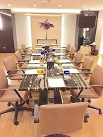 Evergreen Place Siam by UHG