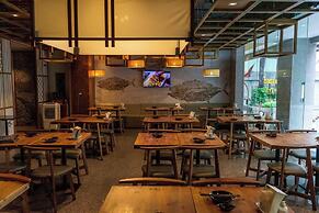 Evergreen Place Siam by UHG