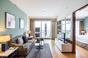 Evergreen Place Siam by UHG