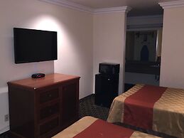 Ontario Inn & Suites