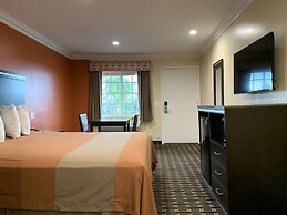 Ontario Inn & Suites