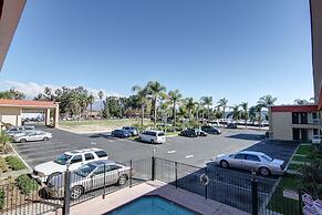 Ontario Inn & Suites