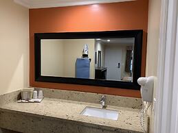 Ontario Inn & Suites