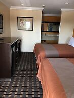 Ontario Inn & Suites