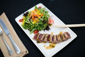 The University of Georgia Center for Continuing Education & Hotel