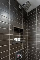 The University of Georgia Center for Continuing Education & Hotel