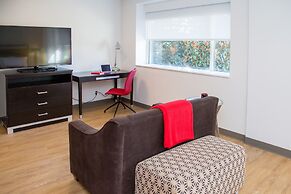 The University of Georgia Center for Continuing Education & Hotel