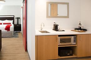 The University of Georgia Center for Continuing Education & Hotel