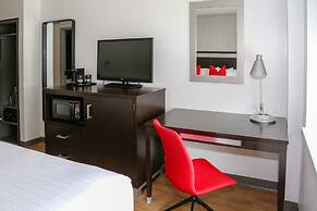 The University of Georgia Center for Continuing Education & Hotel