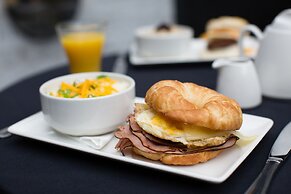 The University of Georgia Center for Continuing Education & Hotel