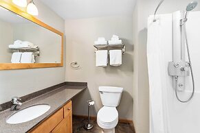 Beacon Pointe on Lake Superior