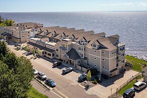 Beacon Pointe on Lake Superior