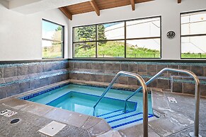 Beacon Pointe on Lake Superior