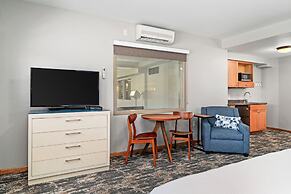 Beacon Pointe on Lake Superior