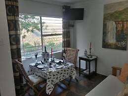 Acra Retreat, Mountain View Lodge