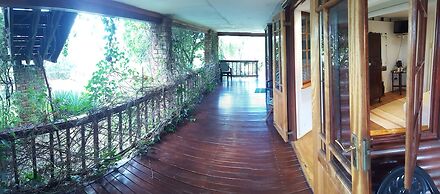 Acra Retreat, Mountain View Lodge