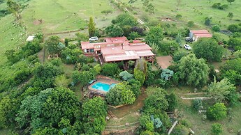 Acra Retreat, Mountain View Lodge