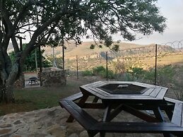 Acra Retreat, Mountain View Lodge