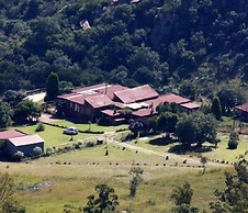 Acra Retreat, Mountain View Lodge