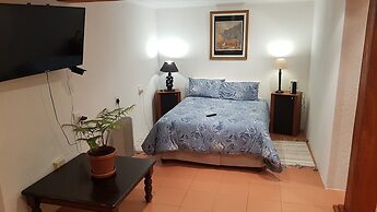 Acra Retreat, Mountain View Lodge