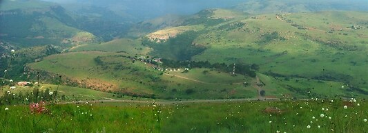 Acra Retreat, Mountain View Lodge