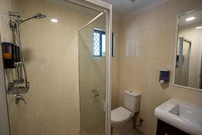 Novena Palms Motel