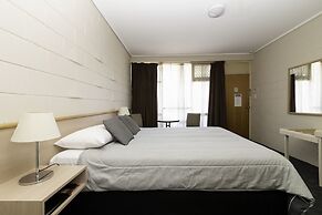 The Prince Mark Motor Inn