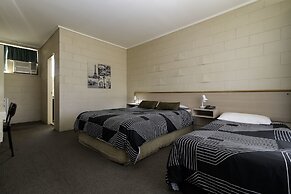 The Prince Mark Motor Inn