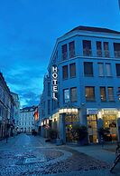 Alfa Hotel