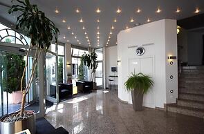 Alfa Hotel