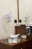 Brit Hotel Toulouse Colomiers - L'Esplanade