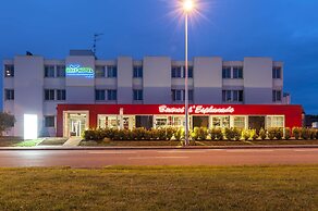 Brit Hotel Toulouse Colomiers - L'Esplanade