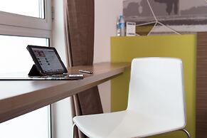 Brit Hotel Toulouse Colomiers - L'Esplanade