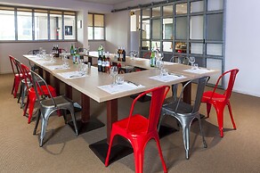 Brit Hotel Toulouse Colomiers - L'Esplanade