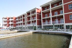 Water Street Hotel & Marina, Ascend Hotel Collection