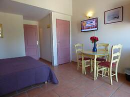 AppartHotel Festival Sud Aqua - Gare TGV