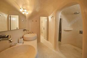 Kapari Natural Resort