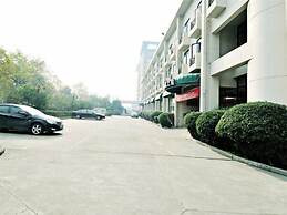 Jinjiang Inn Ningbo Yinxiang City Metro Road