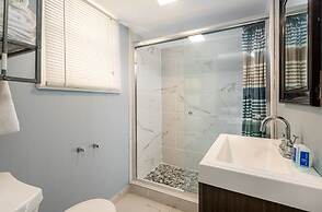 Boardwalk Hotel Charlee & Beach House Rentals