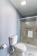 Boardwalk Hotel Charlee & Beach House Rentals