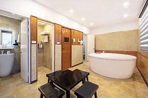 A25 Hotel - 12 Ngo Sy Lien