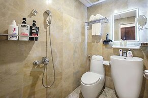A25 Hotel - 12 Ngo Sy Lien