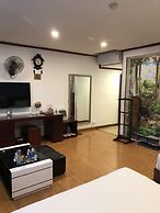 A25 Hotel - 12 Ngo Sy Lien