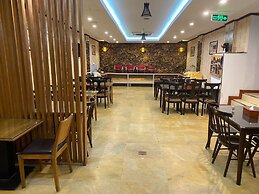 A25 Hotel - 12 Ngo Sy Lien