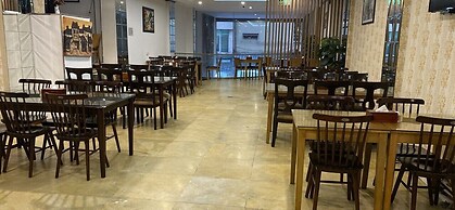 A25 Hotel - 12 Ngo Sy Lien