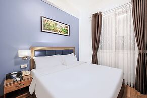 A25 Hotel - 12 Ngo Sy Lien