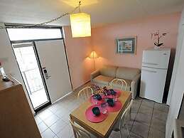 Beach Terrace Motor Inn