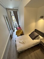 Authentic by Balladins, Le Carré d'Aix