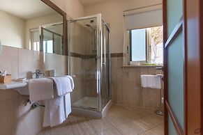 Verdeluna ApartHotel & Resort