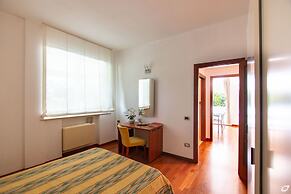 Verdeluna ApartHotel & Resort